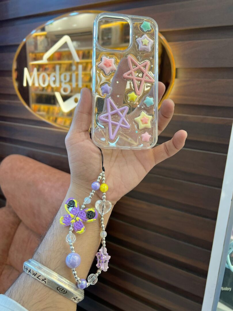 Star case with charms