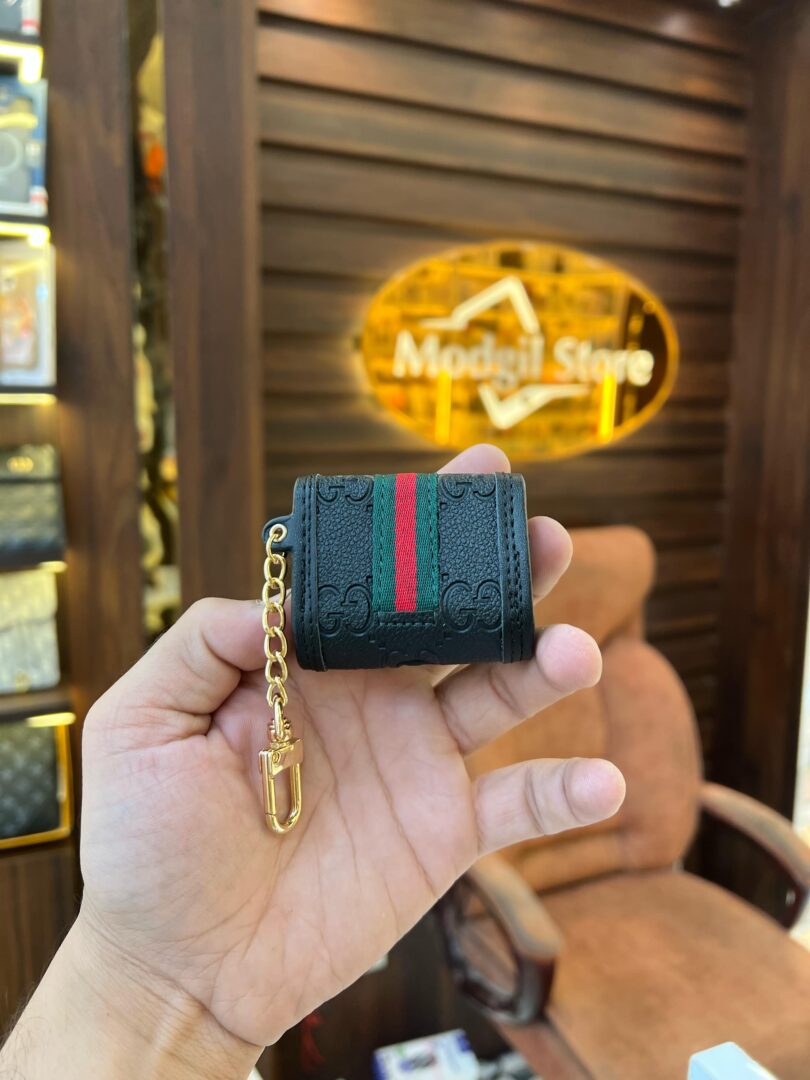 Black embossed leather AirPods case - Image 3