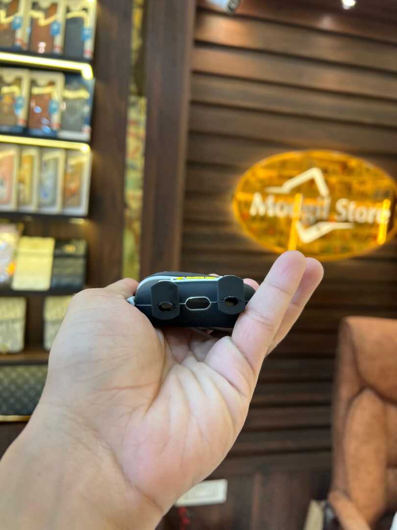 Bot AirPod case - Image 2