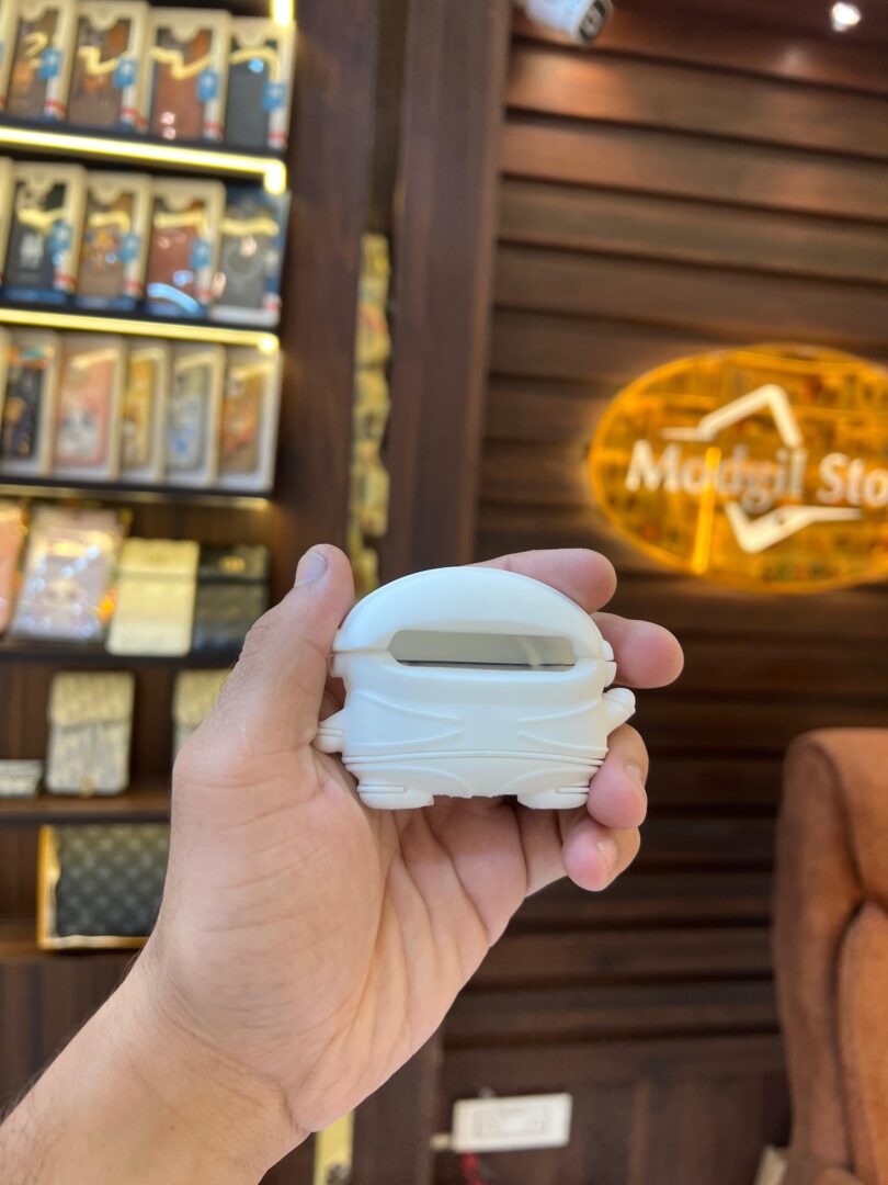 Astronaut AirPod case - Image 2