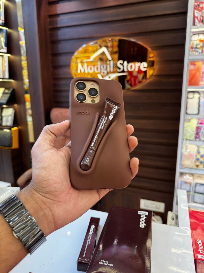 Case with lipgloss