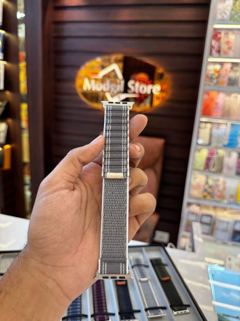 Woven nylon watch strap - Image 9