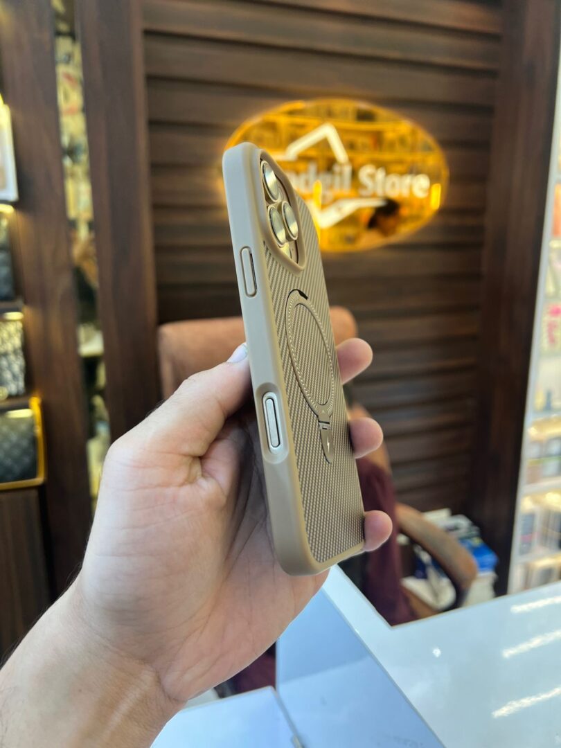 Magsafe stand case - Image 8