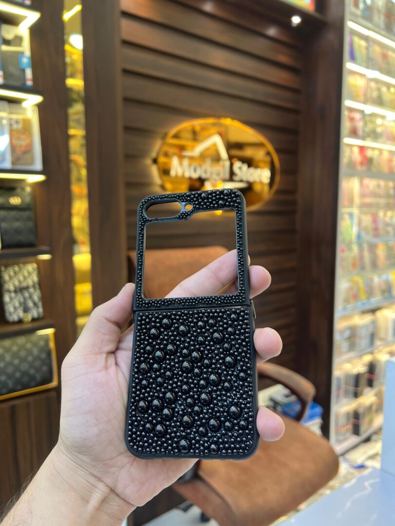 Stone case for Samsung fold & flip series (Black) - Image 5