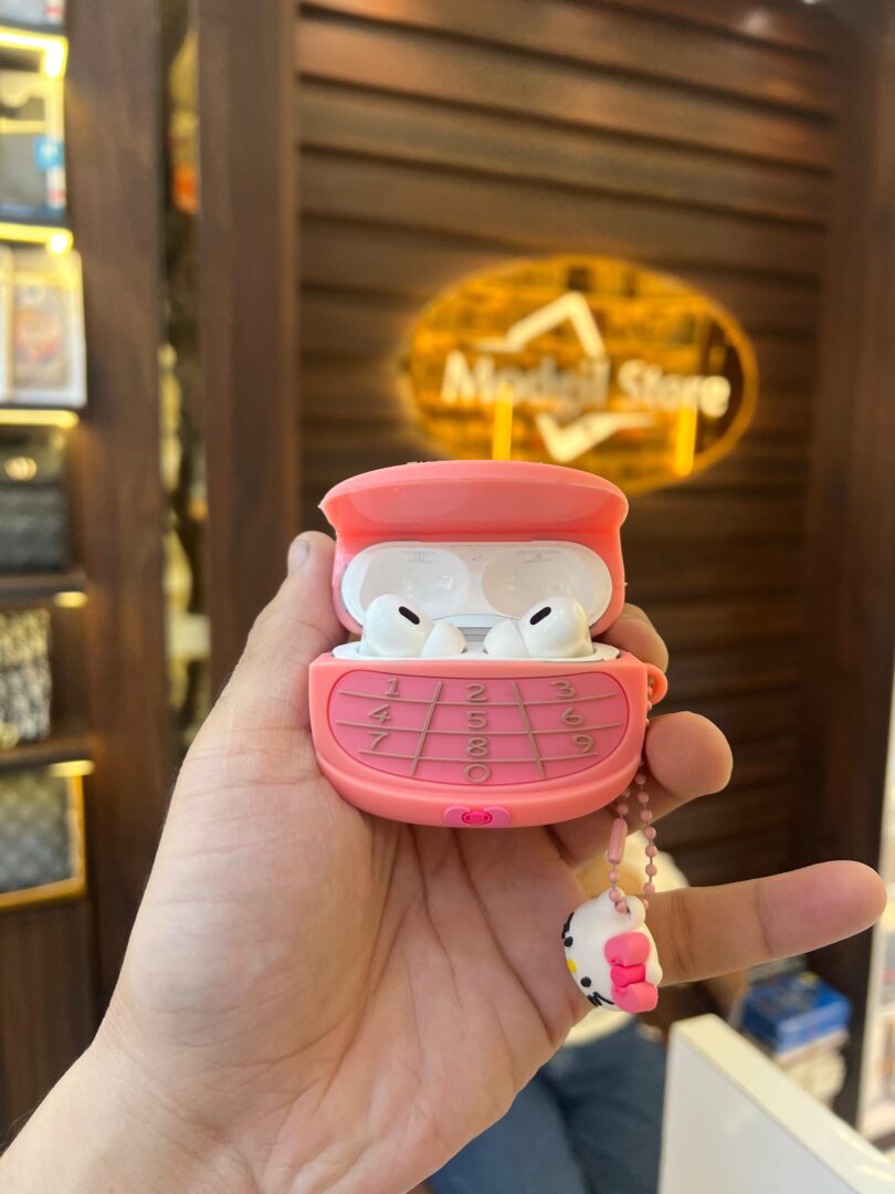 Hello kitty airpods case - Image 6