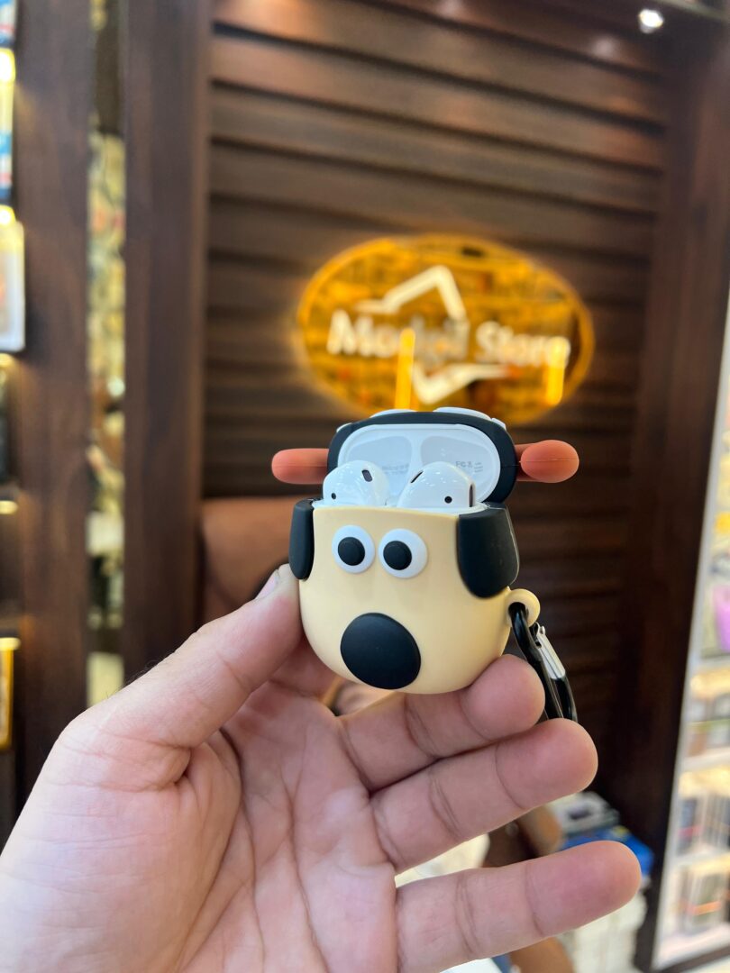 Dog character AirPods case - Image 6