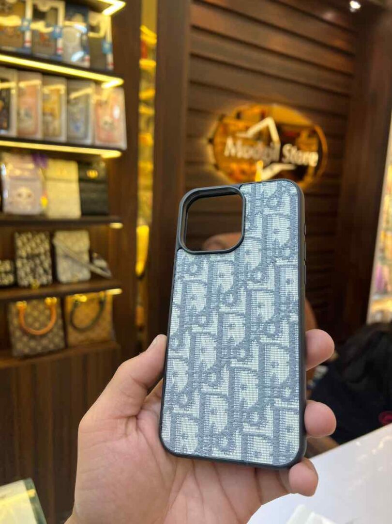 Grey metal logo case with card holder - Image 2