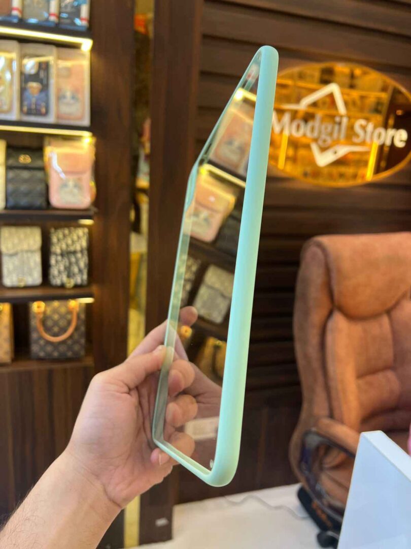 Transparent with coloured border iPad case - Image 3