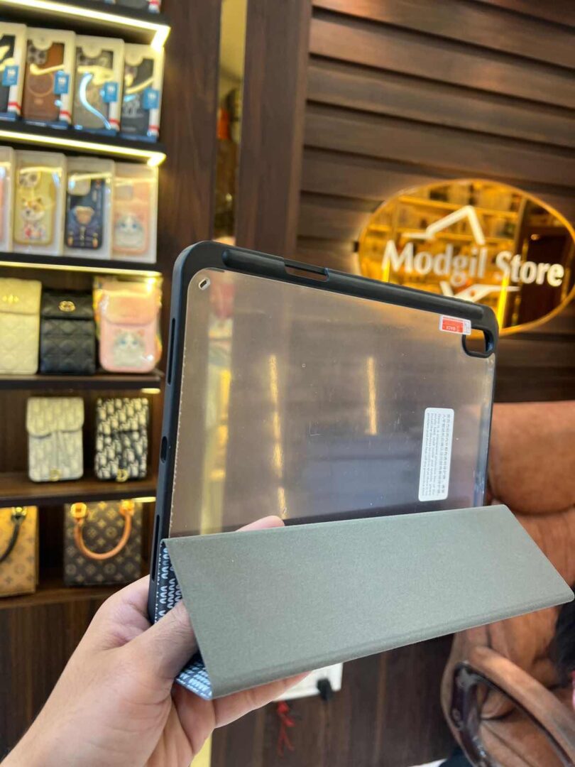Woven texture iPad case - Image 3