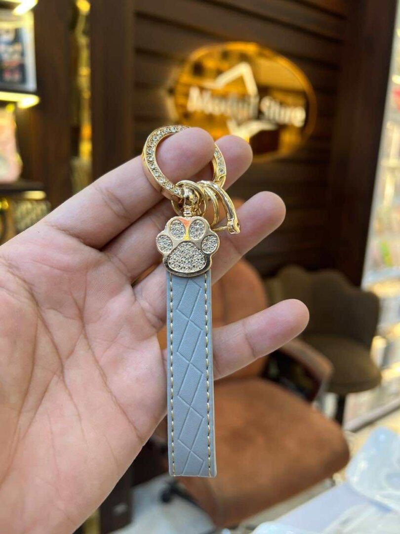 Paw key-ring - Image 2