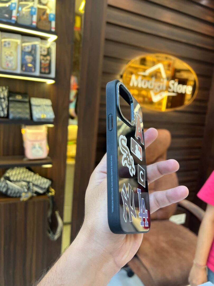 Lakers case - Image 3