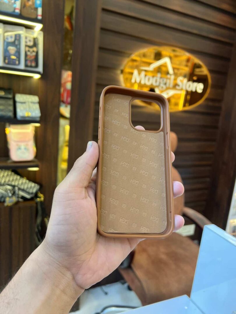Case with stand - Image 2