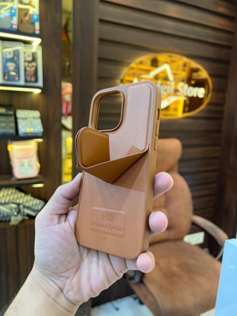 Case with stand - Image 3