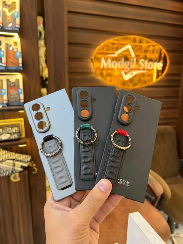 Band case with screen glass