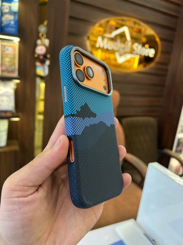 Cloudy Kevlar series mag-safe case with stand - Image 3