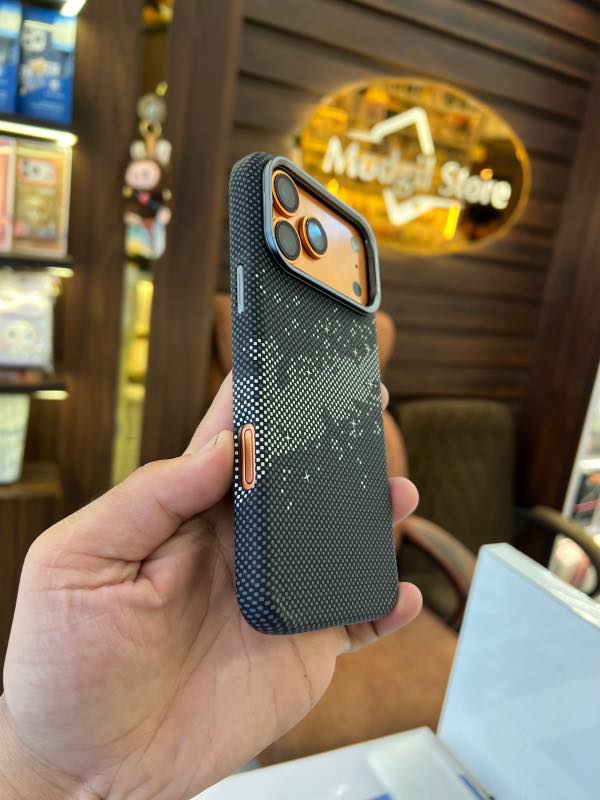 Black Kevlar mag-safe case with stand (2B) - Image 2