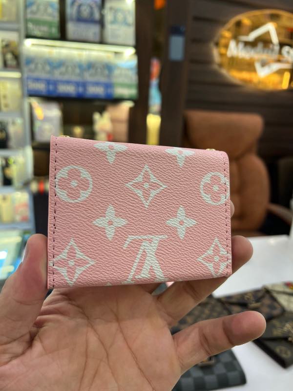 LL.V card holder (Pink bold logo) - Image 3
