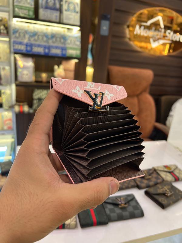 LL.V card holder (Pink bold logo) - Image 2