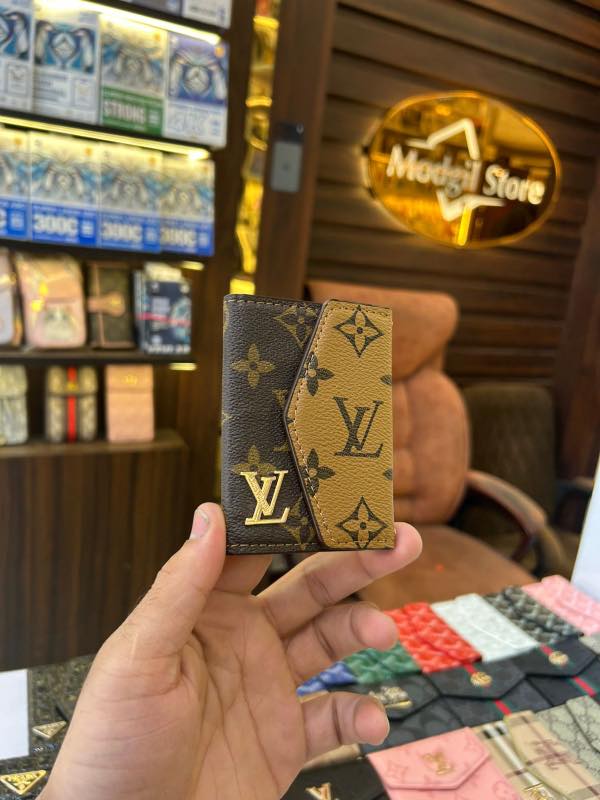 LL.V card holder (Beige & Brown)
