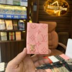 LL.V card holder embossed