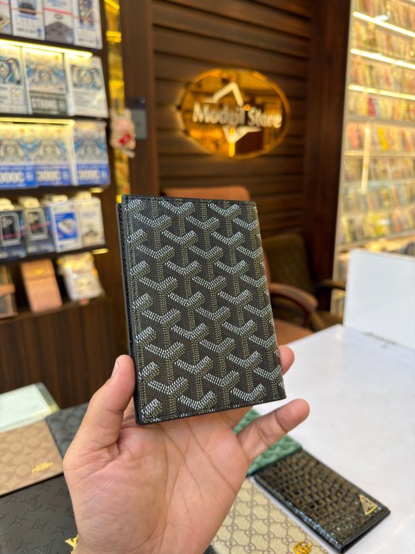 GY black passport holder - Image 3