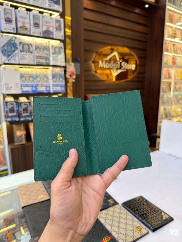 GY Green passport holder - Image 2