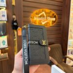 LL.V flip case (Black embossed)