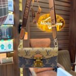 LL.V leather sling case (Beige & Brown)