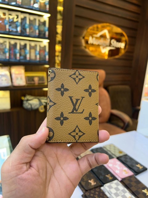 LL.V 3 fold card holder (Check) - Image 3