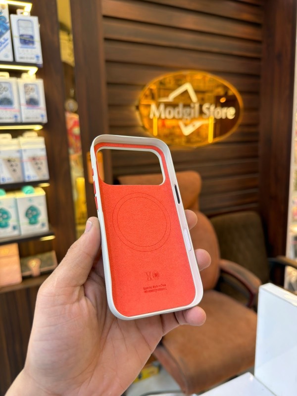 Beats case (Cream & Orange) - Image 5