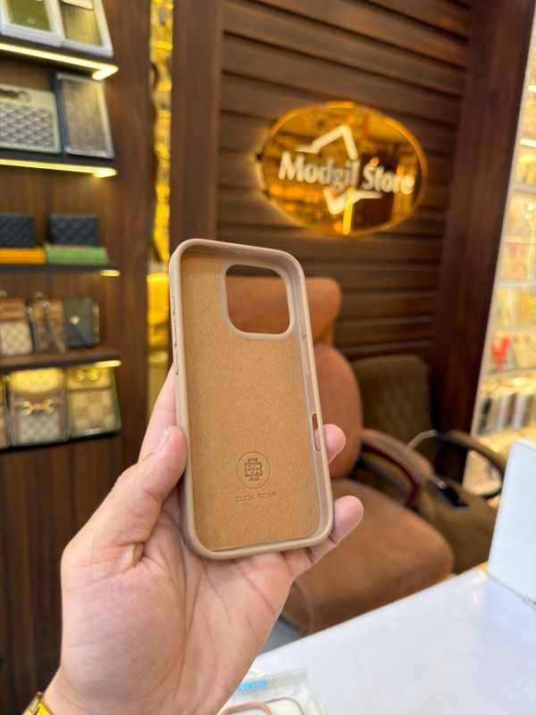 Zuck bear case (OG colour) - Image 4